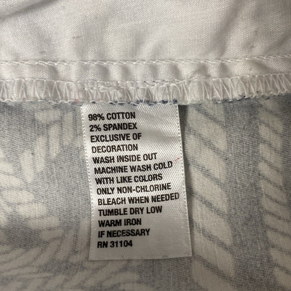 Crown & Ivy Nautical Rope Cotton Spandex Blend Navy and White 5” Shorts - Picture 8 of 9